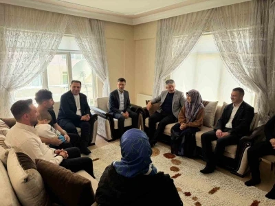 &Ccedil;opuroğlu: "Anneler g&uuml;n&uuml;&rsquo;nde ilk ziyaret şehit annemize"
