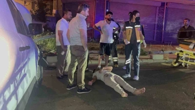 &Ccedil;orlu&rsquo;da aydınlatma direğine &ccedil;arpan ara&ccedil; hurdaya d&ouml;nd&uuml;
