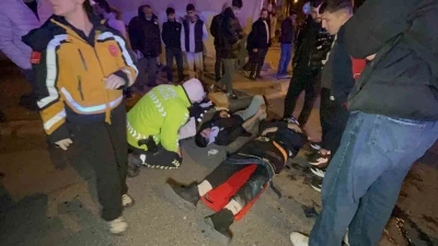&Ccedil;orlu&rsquo;da feci kaza: 2 yaralı
