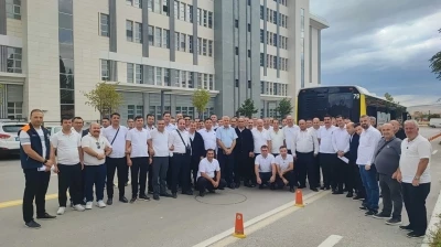 Çorum Belediyesi otobüs şoförleri, BMC’den eğtim aldı
