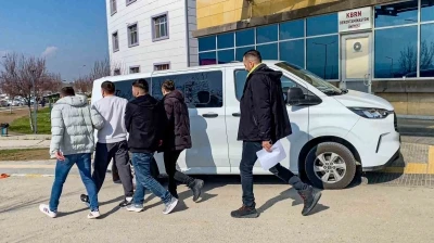 &Ccedil;orum&rsquo;da 2 firari h&uuml;k&uuml;ml&uuml; polis ekiplerince yakalandı
