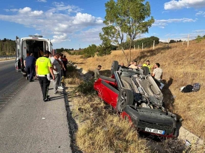 Çorum’da otomobil takla attı: 2 yaralı
