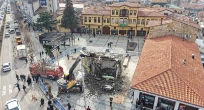 &Ccedil;orum&rsquo;da son binanın da yıkılmasıyla tarihi sil&uuml;et g&uuml;n y&uuml;z&uuml;ne &ccedil;ıktı

