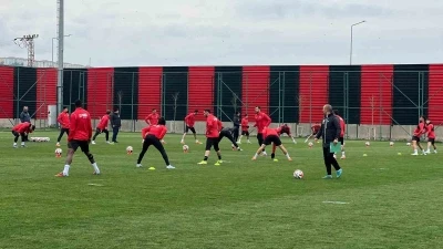 &Ccedil;orum FK, Erzurumspor FK ma&ccedil;ı hazırlıklarını tamamladı
