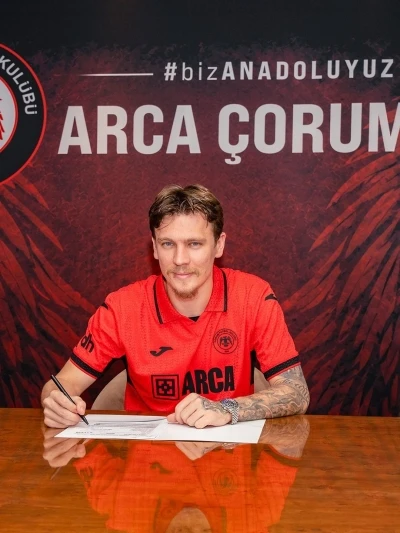 &Ccedil;orum FK, Serdar Saat&ccedil;ı&rsquo;yı renklerine bağladı
