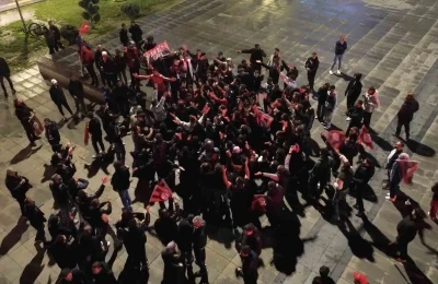 &Ccedil;orum FK taraftarları yarı final galibiyetini coşkuyla kutladı
