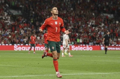 Cristiano Ronaldo, Almeria&rsquo;nın y&uuml;zde 25&rsquo;lik hissesini satın aldı
