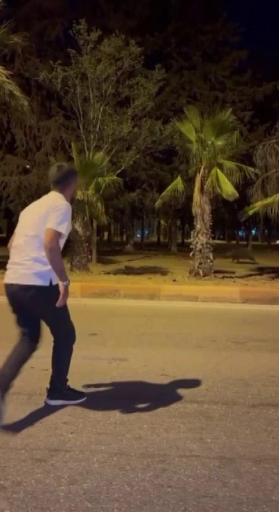 Çukurova Üniversitesi’nin yapamadığını vatandaş havlayarak yaptı domuzlar kaçtı
