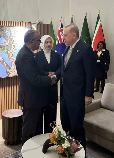 Cumhurbaşkanı Erdoğan, DSÖ Genel Direktörü Tedros’u kabul etti
