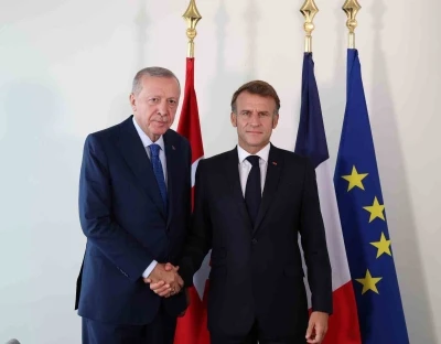 Cumhurbaşkanı Erdoğan, Fransa Cumhurbaşkanı Macron ile görüştü
