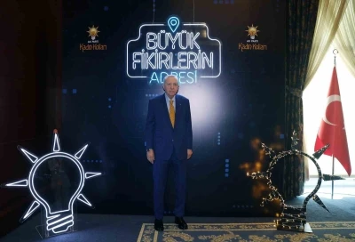 Cumhurbaşkanı Erdoğan: "Ailevi değerlerin muhafazasını bir milli g&uuml;venlik ve beka meselesi olarak g&ouml;r&uuml;yoruz"
