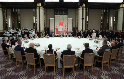 Cumhurbaşkanı Erdoğan: "Biz toplumun her kesiminin hak ve &ouml;zg&uuml;rl&uuml;klerini genişletmeye odaklanıyoruz"
