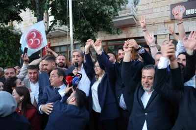 Cumhurbaşkanı Erdoğan: "B&uuml;y&uuml;k bir zaferi hep birlikte kucakladık"
