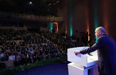Cumhurbaşkanı Erdoğan: "Gazze&rsquo;ye konteyner g&ouml;nderelim diyoruz; ancak Netanyahu denilen bu zalim bu &ccedil;ağrılara asla kulak asmıyor"
