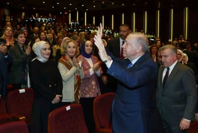 Cumhurbaşkanı Erdoğan: &quot;Kadına el kaldıranın eli de, vicdanı da kararmıştır&quot;
