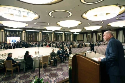 Cumhurbaşkanı Erdoğan: "Kıymetli &ouml;ğretmenlerimize karşı şiddete toleransımız yoktur"
