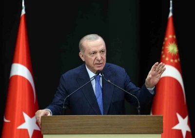Cumhurbaşkanı Erdoğan: "Muhalefet &ouml;yle istiyor diye biz T&uuml;rk diasporasına sırtımızı d&ouml;nemeyiz"

