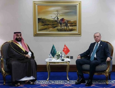 Cumhurbaşkanı Erdoğan, Suudi Arabistan Veliaht Prensi Selman ile görüştü
