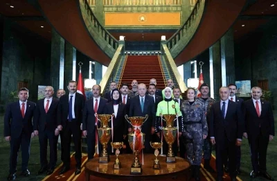Cumhurbaşkanı Erdoğan T&uuml;rk Polis Teşkilatı&rsquo;nın 181. yılını kutladı
