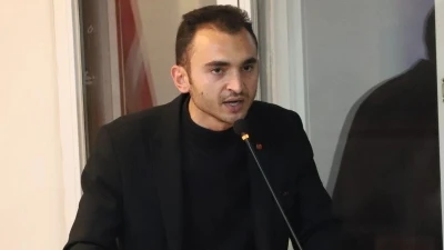 Cumhurbaşkanı Erdoğan ve Başkan &Ccedil;er&ccedil;ioğlu&rsquo;na hakaret i&ccedil;eren pankart olayında 4 kişi g&ouml;zaltına alındı
