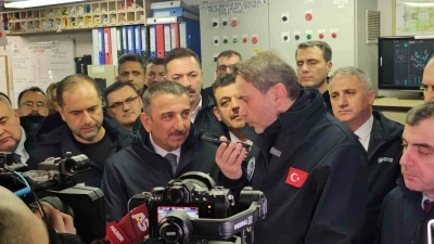 Cumhurbaşkanı Erdoğan, Yavuz Sondaj Gemisi &ccedil;alışanlarının yeni yılını kutladı
