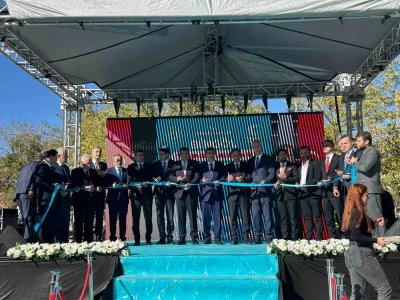 Cumhurbaşkanı Yardımcısı Yılmaz, açılış ve temel atma törenine katıldı
