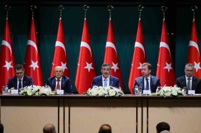 Cumhurbaşkanı Yardımcısı Yılmaz: &quot;Enflasyonu düşürdükçe büyüme potansiyelimiz yukarı taşınacak&quot;
