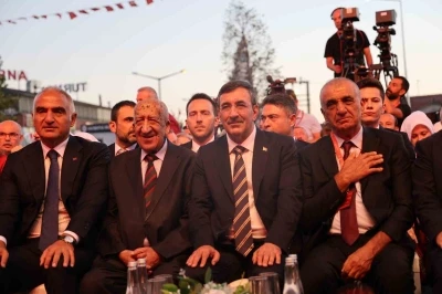 Cumhurbaşkanı Yardımcısı Yılmaz: &quot;Terörsüz Türkiye, siyaset üstü bir meseledir&quot;
