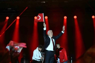 Cumhuriyet coşkusu Bursa’yı sarıyor
