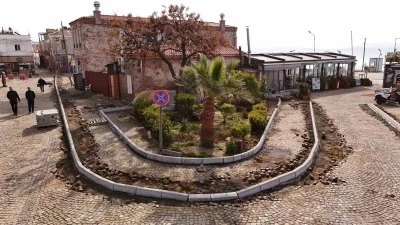Cunda&rsquo;da, ara&ccedil; trafiği ve yaya ulaşımına d&uuml;zenleme
