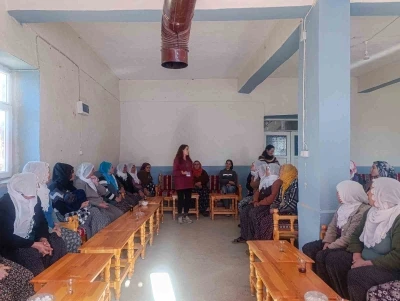 &Ccedil;&uuml;ng&uuml;ş&rsquo;te toplumsal cinsiyet eşitliği &ccedil;alışması
