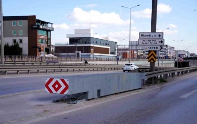 D-100&rsquo;deki riskli kavşaklara "&ccedil;arpışma yastığı" &ouml;nlemi
