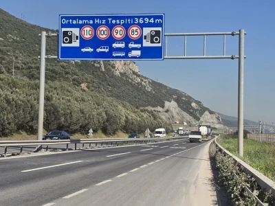 D-100 Karayolu&rsquo;nda hız limitleri y&uuml;kseldi, EDS tabelaları g&uuml;ncellendi
