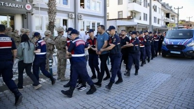 'Daltonlar'a darbe: 10 tutuklama