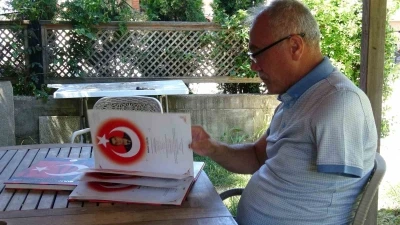 Darbecilerin &uuml;zerine &rsquo;Hepimiz kardeşiz&rsquo; diyerek koştu: "O gece canımızı değil, vatanımızı d&uuml;ş&uuml;nd&uuml;k"
