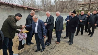 Darende&rsquo;de yarım asırlık bayramlaşma geleneği
