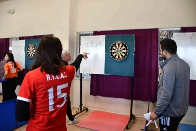 Dart m&uuml;sabakalarında kazananlar belli oldu
