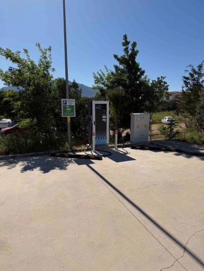 Dat&ccedil;a Devlet Hastanesi&rsquo;nde elektrikli ara&ccedil; şarj d&ouml;nemi başladı
