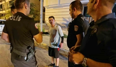 Dayak yemek için &quot;Vur&quot; dedi, dayak atıp gözaltına alındı
