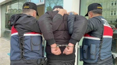 DEAŞ operasyonunda g&ouml;zaltına alınan şahsa ev hapsi
