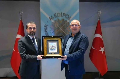 Dekolonizasyon ve yeni bir d&uuml;nya ihtiyacı Medipol&rsquo;de masaya yatırıldı
