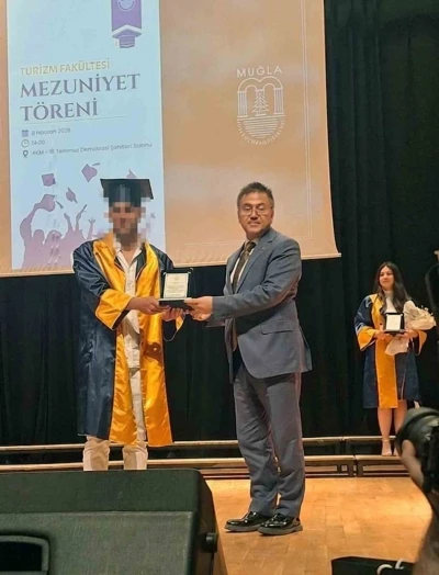 Demir parmaklıklar ardında fak&uuml;lte birinciliğine

