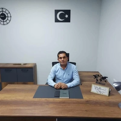 Demircilik yapan muhtar iş kazası ge&ccedil;irdi
