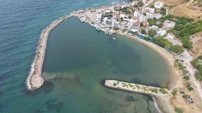 Deniz, kum taşıdı, liman işlevini kaybetti, balık&ccedil;ılar &ccedil;&ouml;z&uuml;m bekliyor
