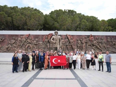 Denizli B&uuml;y&uuml;kşehirden kırsaldaki kadınlara anlamlı &Ccedil;anakkale yolculuğu
