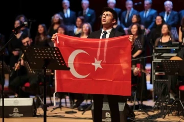 Denizli&rsquo;de 100. yıla &ouml;zel Ata&rsquo;nın sevdiği t&uuml;rk&uuml;ler seslendirildi
