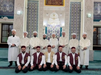 Denizli&rsquo;de asırlık Teravih geleneği ilk gecede g&ouml;n&uuml;lleri kuşattı
