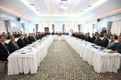 Denizli&rsquo;de b&ouml;lgesel narkotik zirvesi toplantısı ger&ccedil;ekleşti

