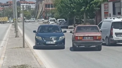 Denizli DESKİ’nin ihmali sürücülere zor anlar yaşattı
