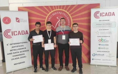 Denizli&rsquo;nin meslek liseli gen&ccedil;leri uluslararası kongrede makale sundu
